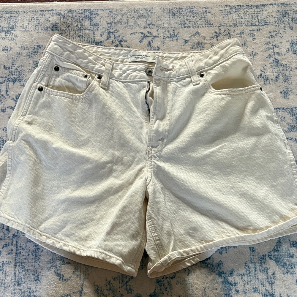 Abercrombie & Fitch Off-White Women's Denim Shorts